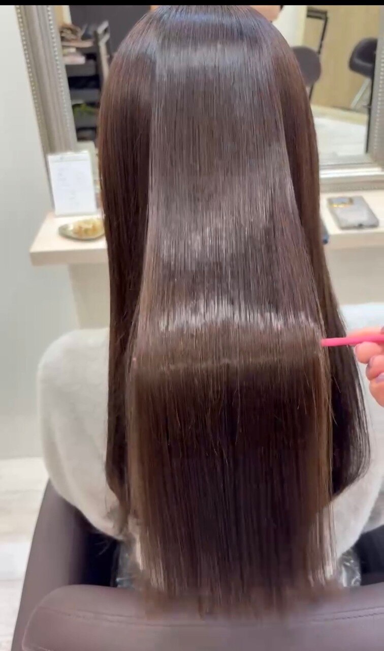 a-o鎌倉の艶やかなストレート仕上がり参考写真